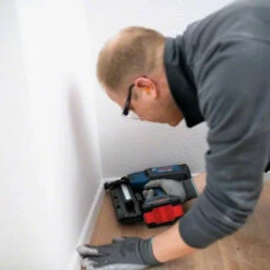 BOSCH Cloueur 18V GNH 18V64 M Solo - 0601481001 9 BOSCH Cloueur 18V GNH 18V64 M Solo - 0601481001 -Bosch Soldes Magasin bosch cloueur 18v gnh 18v64 m solo 0601481001 4