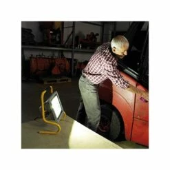 BRENNENSTUHL Projecteur Portable LED IP65 Chip 50W - 1171600123 -Bosch Soldes Magasin brennenstuhl projecteur portable led ip65 chip 50w 1171600123 2