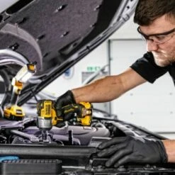 DEWALT Boulonneuse à Chocs 3/8'' 12V 2Ah Brushless - DCF902D2-QW -Bosch Soldes Magasin dewalt boulonneuse a chocs 38 12v 2ah brushless dcf902d2 qw 2