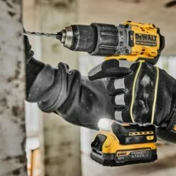 DEWALT Perceuse Visseuse Percu 18V 1.7Ah - Powerstack - DCD805E2T-QW 11 DEWALT Perceuse Visseuse Percu 18V 1.7Ah - Powerstack - DCD805E2T-QW -Bosch Soldes Magasin dewalt perceuse visseuse percu 18v 17ah powerstack dcd805e2t qw 5