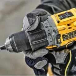 DEWALT Perceuse Visseuse Percu POWERSTACK 18V 5Ah - DCD805H2T-QW -Bosch Soldes Magasin dewalt perceuse visseuse percu powerstack 18v 5ah dcd805h2t qw 4