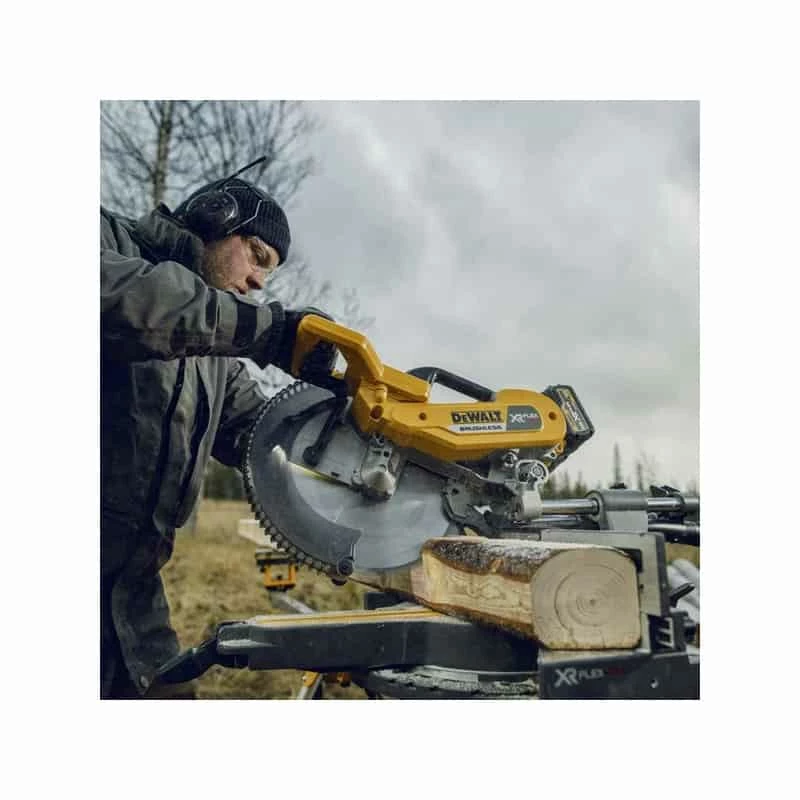 DEWALT Scie à Onglet Radiale Ø305mm XR FLEXVOLT 18/54V - DHS780N Solo 3 DEWALT Scie à Onglet Radiale Ø305mm XR FLEXVOLT 18/54V - DHS780N Solo – Image 3