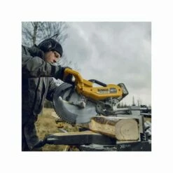 DEWALT Scie à Onglets Radiale 305mm 18/54V FLEXVOLT 6Ah - DHS780T2 -Bosch Soldes Magasin dewalt scie a onglets radiale 305mm 18 54v flexvolt 6ah dhs780t2 5