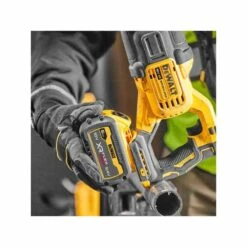 DEWALT Scie Sabre 18V ADVANTAGE 6 Ah 1 Bat - DCS386T1-QW -Bosch Soldes Magasin dewalt scie sabre 18v advantage 6 ah 1 bat dcs386t1 qw 5