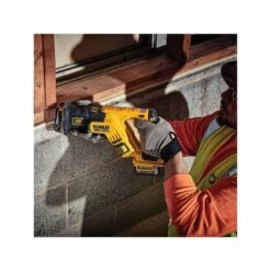 DEWALT Scie Sabre XR 18V 5Ah - DCS367P2 -Bosch Soldes Magasin dewalt scie sabre xr 18v 5ah dcs367p2 5