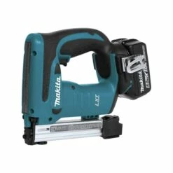MAKITA Agrafeuse électrique Sur Batterie 18V 5.0Ah - DST221RTJ