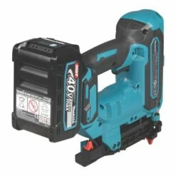 MAKITA Cloueur Finette 23ga 40V Max 1x2,5Ah- PT001GD101 -Bosch Soldes Magasin makita cloueur finette 23ga 40v max 1x25ah pt001gd101 2
