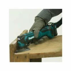 MAKITA Découpeur Ponceur Multifonctions 10.8V 2 Ah - TM30DSAEX1 -Bosch Soldes Magasin makita decoupeur ponceur multifonctions 108v 2 ah tm30dsaex1 4