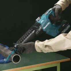 MAKITA Scie Sabre 255mm 40V 2.5Ah XGT - JR001GD201 -Bosch Soldes Magasin makita scie sabre 255mm 40v 25ah xgt jr001gd201 3