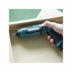 MAKITA Tournevis à Batterie 7.2V 1.5Ah - DF012DSE -Bosch Soldes Magasin makita tournevis a batterie 72v 15ah df012dse 3