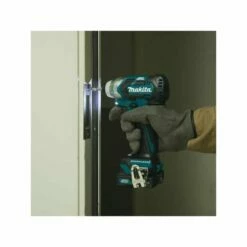 MAKITA Visseuse à Chocs 10.8V 4Ah - TD111DSMJ 7 MAKITA Visseuse à Chocs 10.8V 4Ah - TD111DSMJ -Bosch Soldes Magasin makita visseuse a chocs 108v 4ah td111dsmj 2
