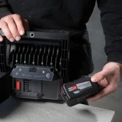 SCANGRIP Lampe De Travail 360º 10 000 Lumens 5.2 Ah AREA 10 CAS - 03.6132 -Bosch Soldes Magasin scangrip lampe de travail 360 10 000 lumens 52 ah area 10 cas 036132 5