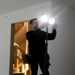 SCANGRIP Projecteur 5000 Lumens Sur Trépied TOWER LITE CAS - 03.6105 -Bosch Soldes Magasin scangrip projecteur 5000 lumens sur trepied tower lite cas 036105 5