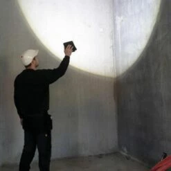 SCANGRIP Projecteur Portable 2000 Lumens Solo NOVA 2 CAS - 03.6100 -Bosch Soldes Magasin scangrip projecteur portable 2000 lumens solo nova 2 cas 036100 3