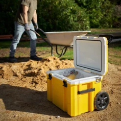 STANLEY Glacière 28L TSTAK PRO-STACK FatMax - FMST83282-1 11 STANLEY Glacière 28L TSTAK PRO-STACK FatMax - FMST83282-1 -Bosch Soldes Magasin stanley glaciere 28l tstack pro stack fatmax fmst83282 1 4